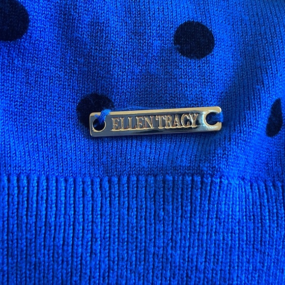 Ellen Tracy size L blue with black poki dots  sweater - Picture 4 of 8